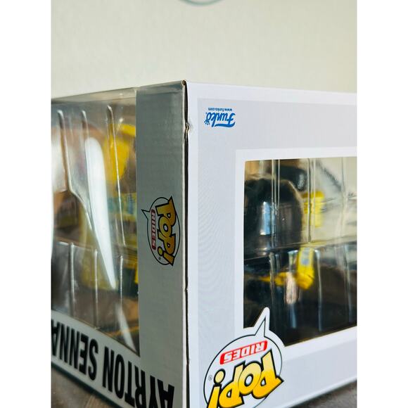 Ayrton Senna Lotus Deluxe Funko Pop! Ride Vinyl Vehicle #314 - Picture 7 of 7